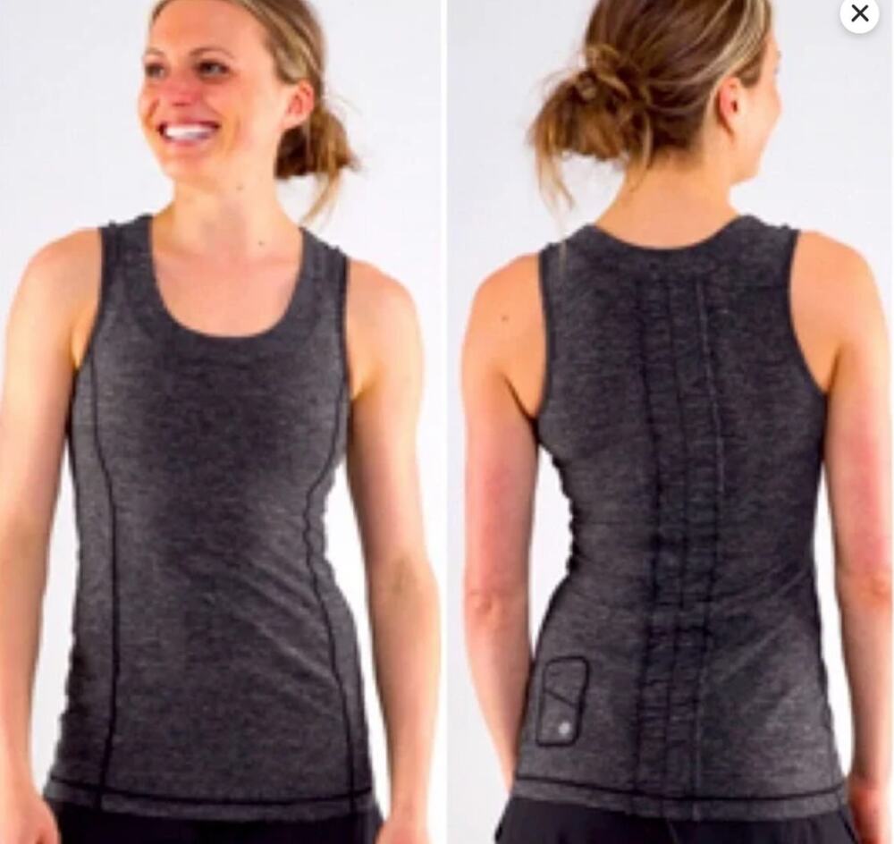 Lululemon Dash Tank Heathered Grey Size 4 (XS/S) Back Ruffle Media Pocket